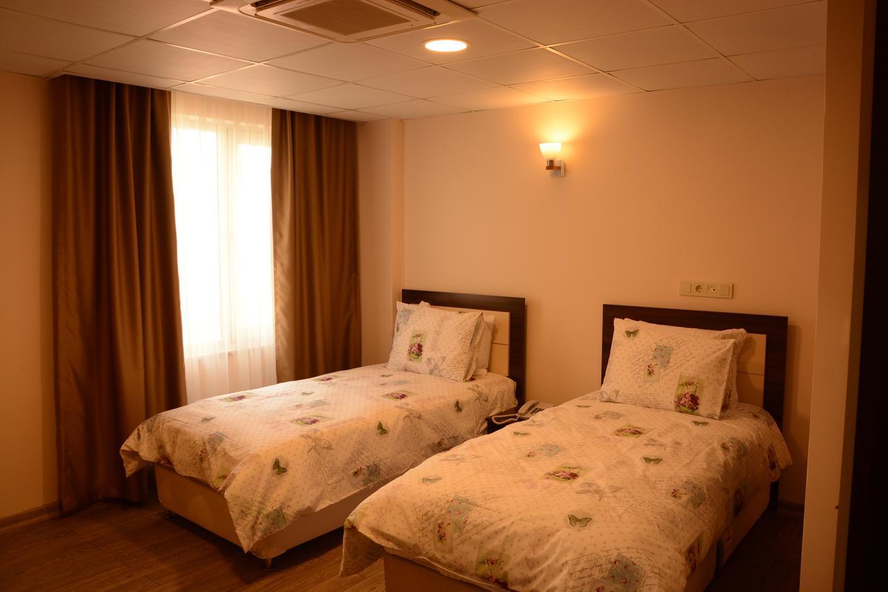 Sts Hotel Luleburgaz Extérieur photo